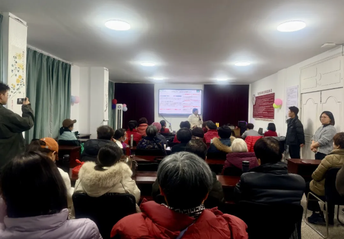 桑芝园携手“三黄灵”，走进长兴癌症康复协会(图2)